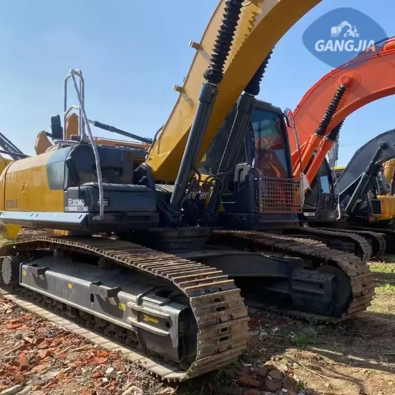 Used XCMG XE305DK Hydraulic Excavator Powerful Digging Sand Machine High Cost Performance for Sale